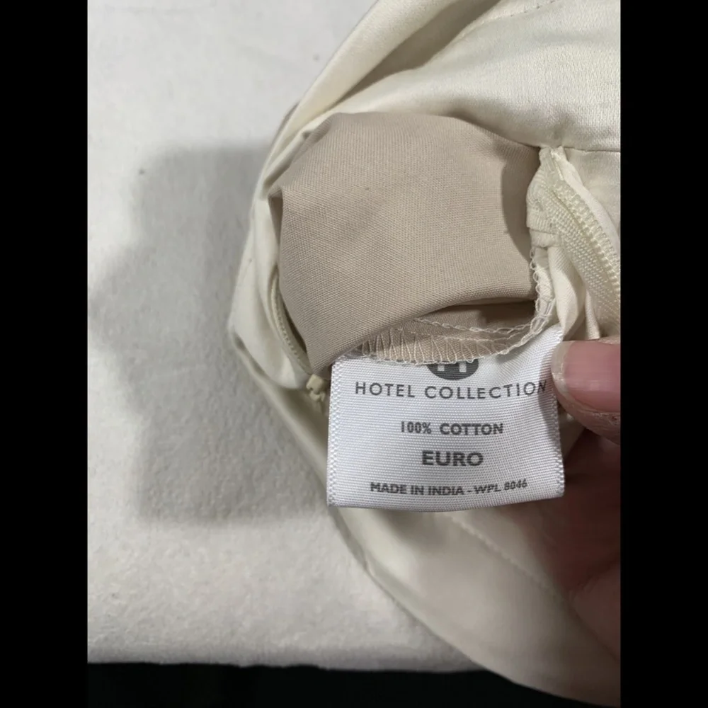 NIB Hotel Collection Contrast Flange (1) European Sham‎ in 2 Tone Pear